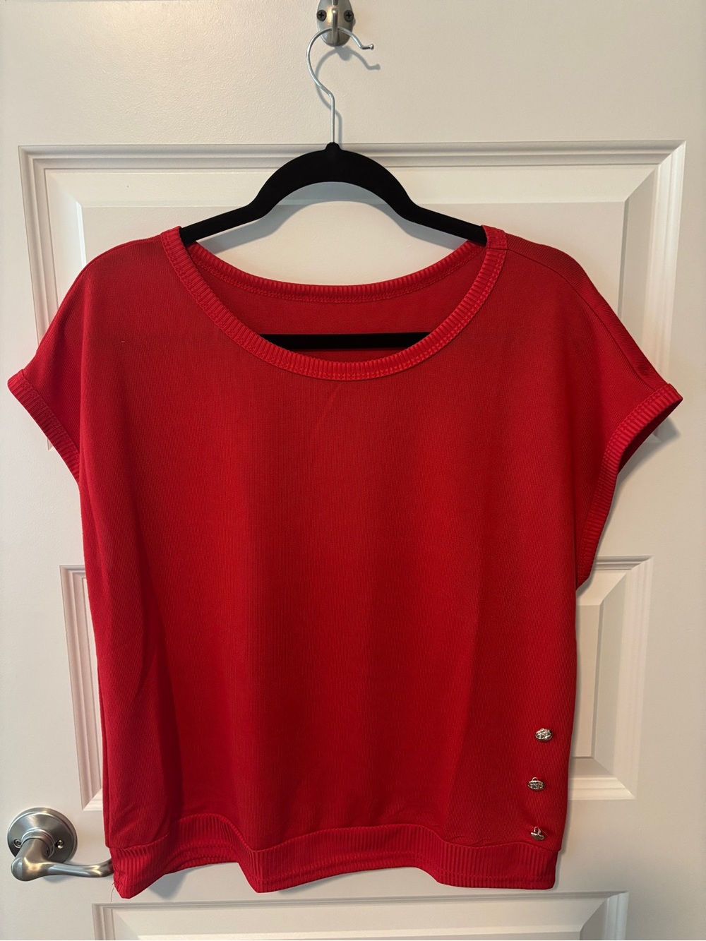 Red Short-Sleeve Knit Top - Casual Women's Tee
